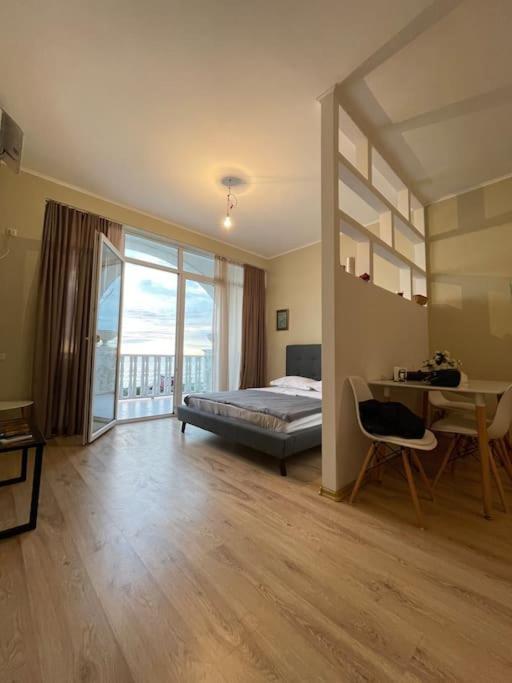 Sea View Studio Apartment In Gonio-Kvariati Exterior photo